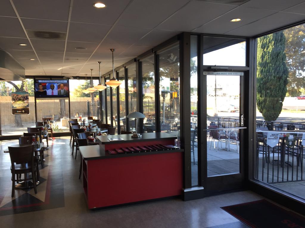 Days Hotel By Wyndham Oakland Airport-Coliseum Luaran gambar