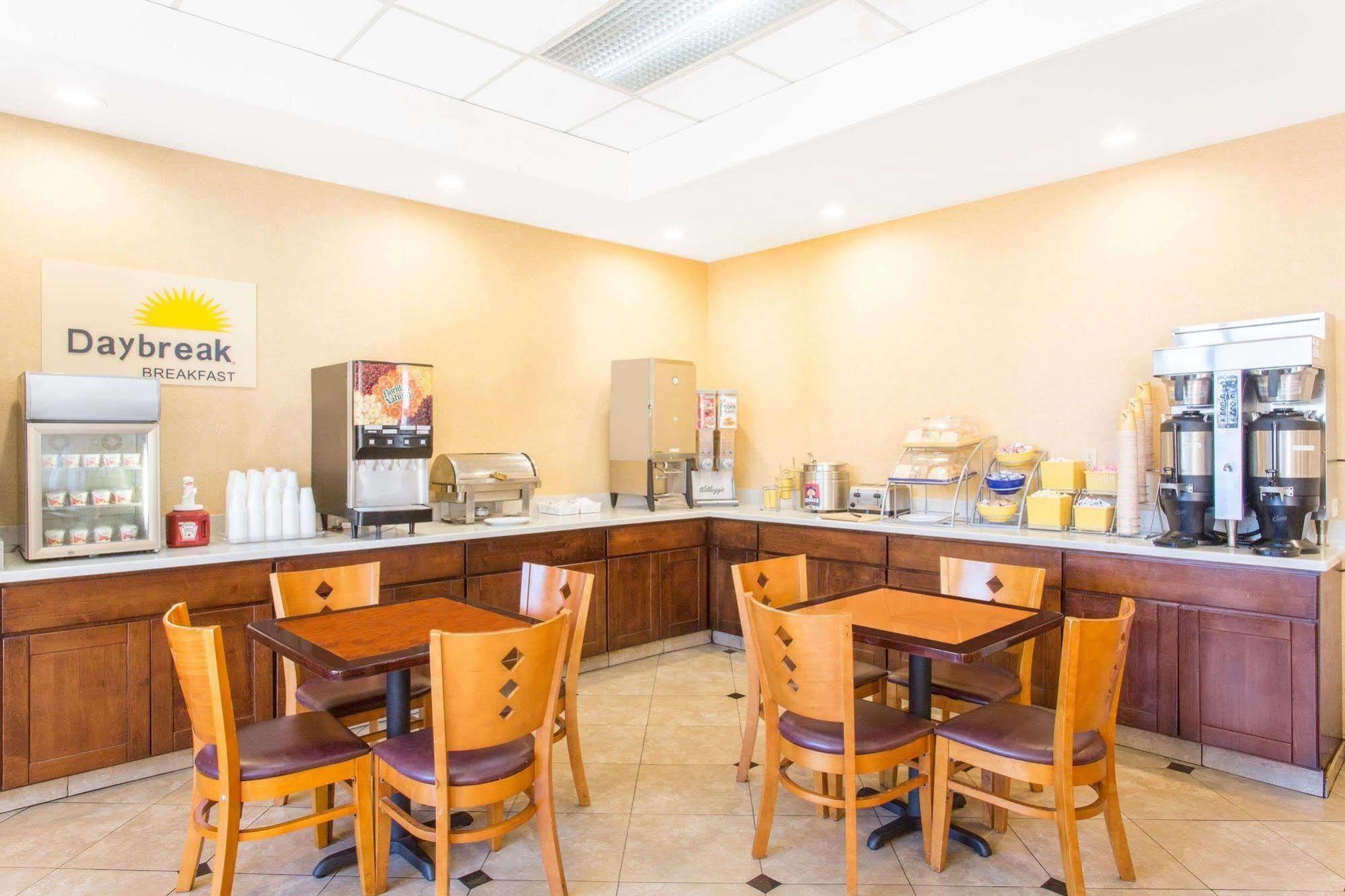 Days Hotel By Wyndham Oakland Airport-Coliseum Luaran gambar
